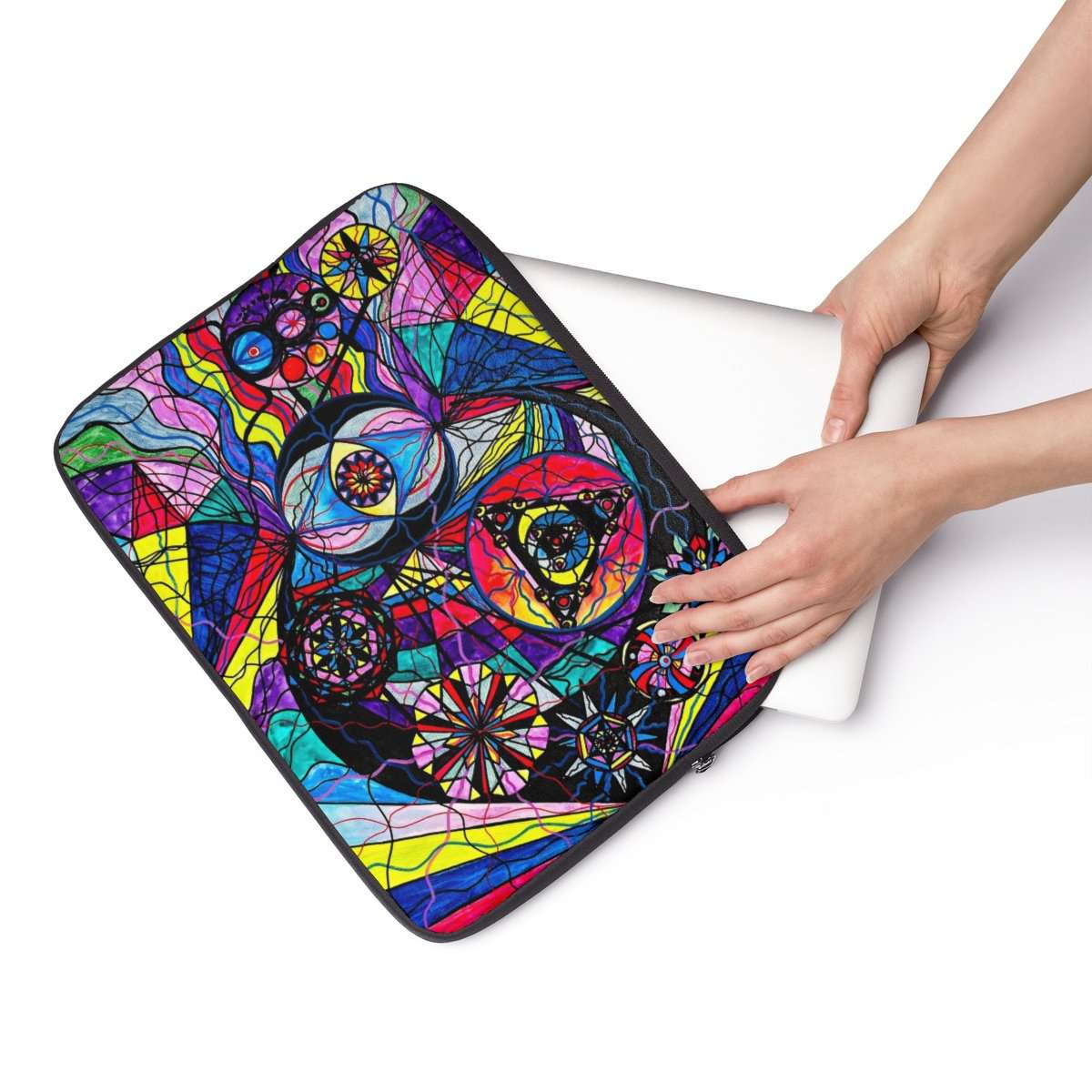 find-your-dream-pleiades-laptop-sleeve-online_3.jpg