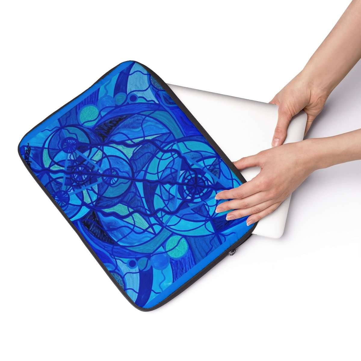 the-place-to-buy-arcturian-calming-grid-laptop-sleeve-online-sale_3.jpg