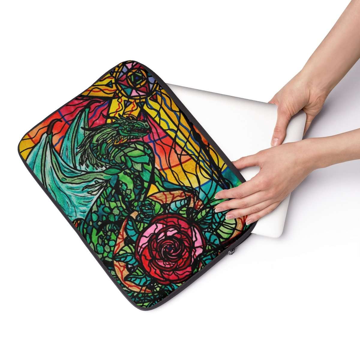 shop-dragon-laptop-sleeve-fashion_3.jpg