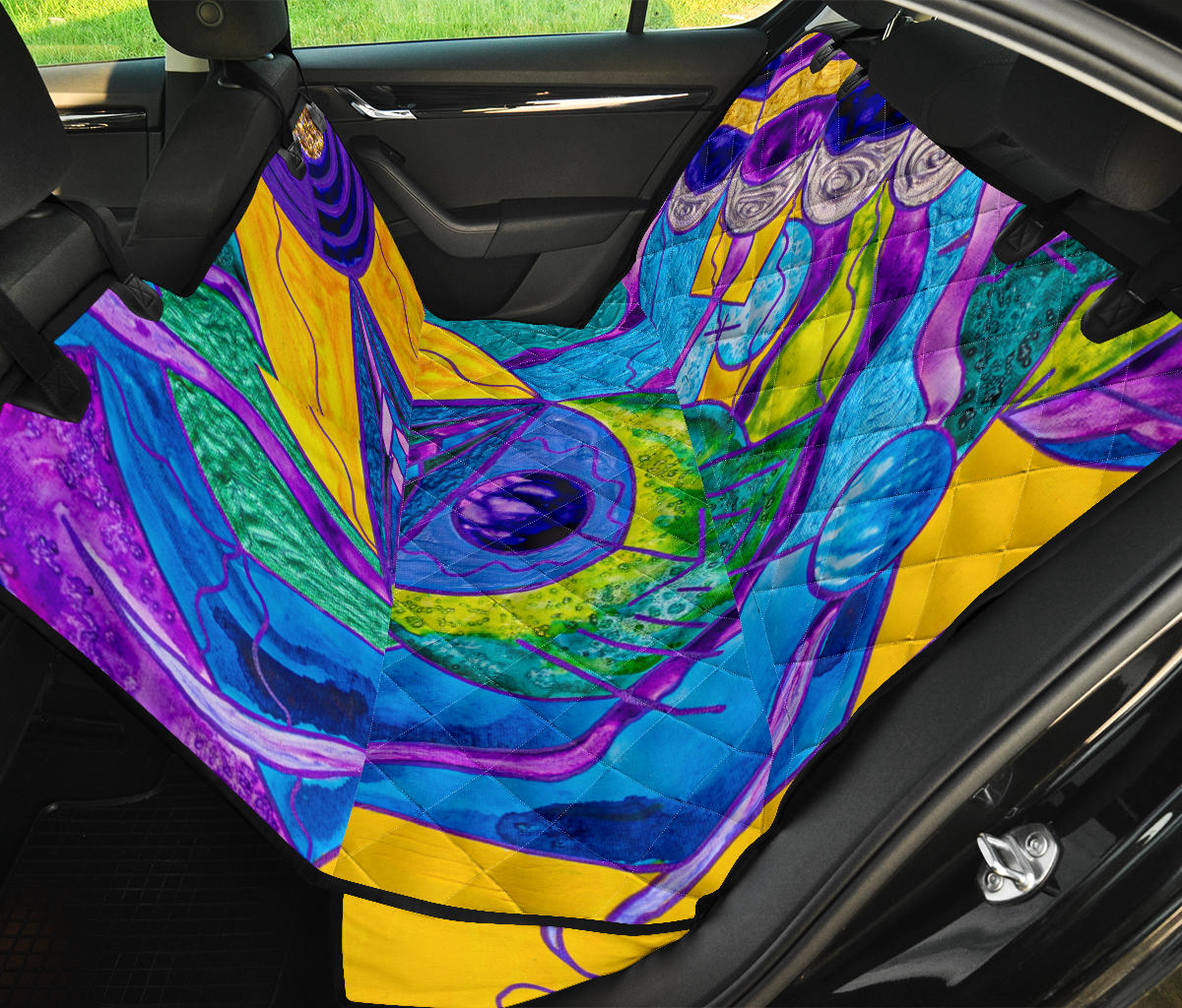 shop-online-and-get-your-favourite-universal-current-pet-seat-cover-discount_3.jpg