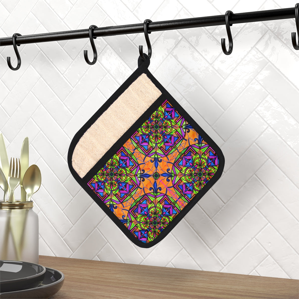 shop-all-the-latest-and-greatest-uplift-pot-holder-with-pocket-sale_0.jpg