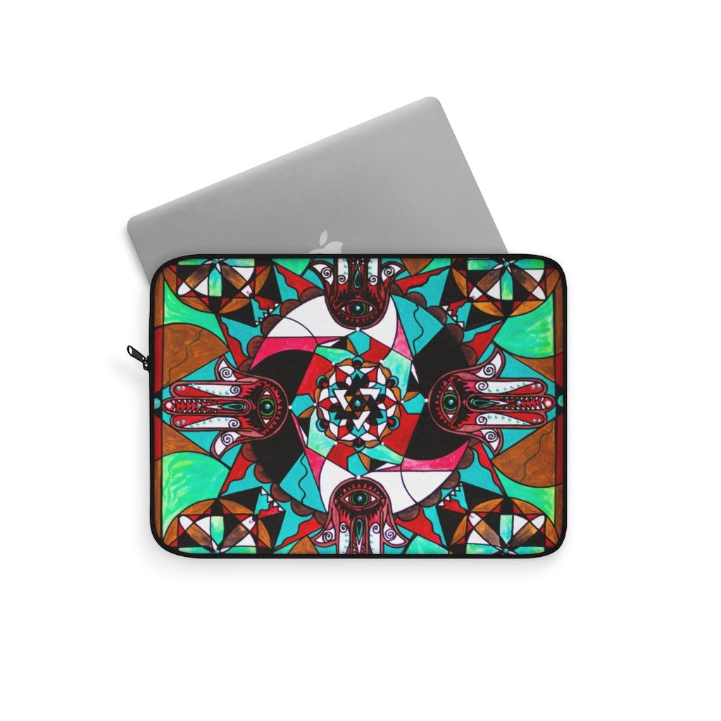 a-great-place-to-buy-aura-shield-laptop-sleeve-discount_1.jpg
