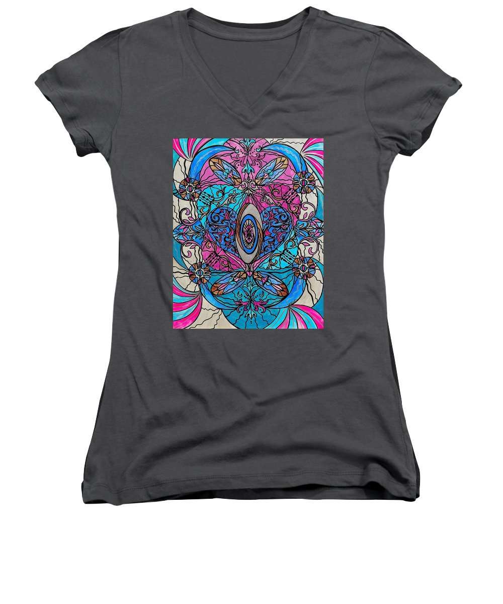 the-newest-online-retailer-of-nostalgia-womens-v-neck-online-now_1.jpg